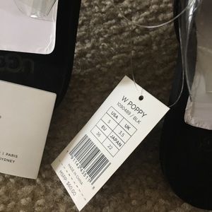 UGG Other - Ugg poppy slippers UGG Other - Ugg poppy slippers